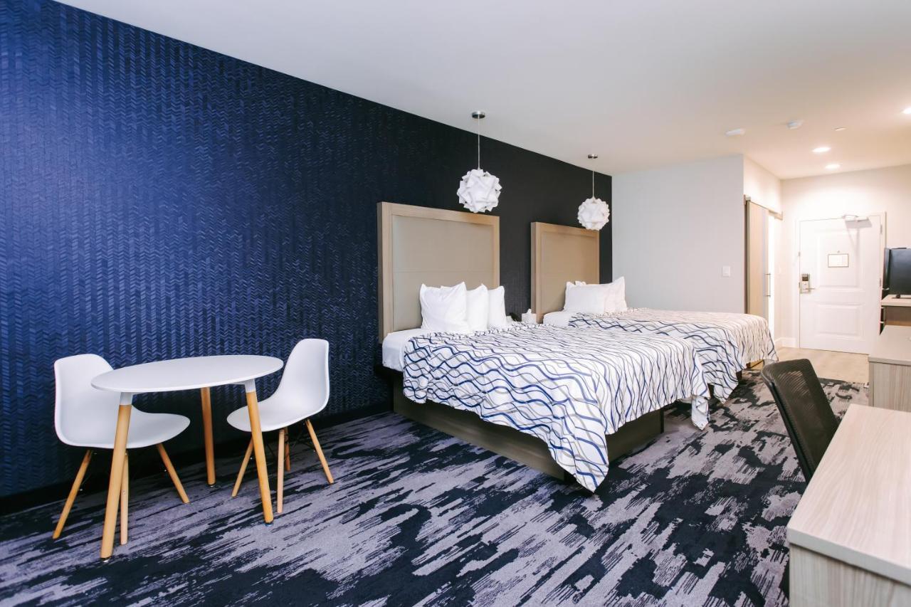 Palace Inn Blue Houston East Beltway 8 Экстерьер фото