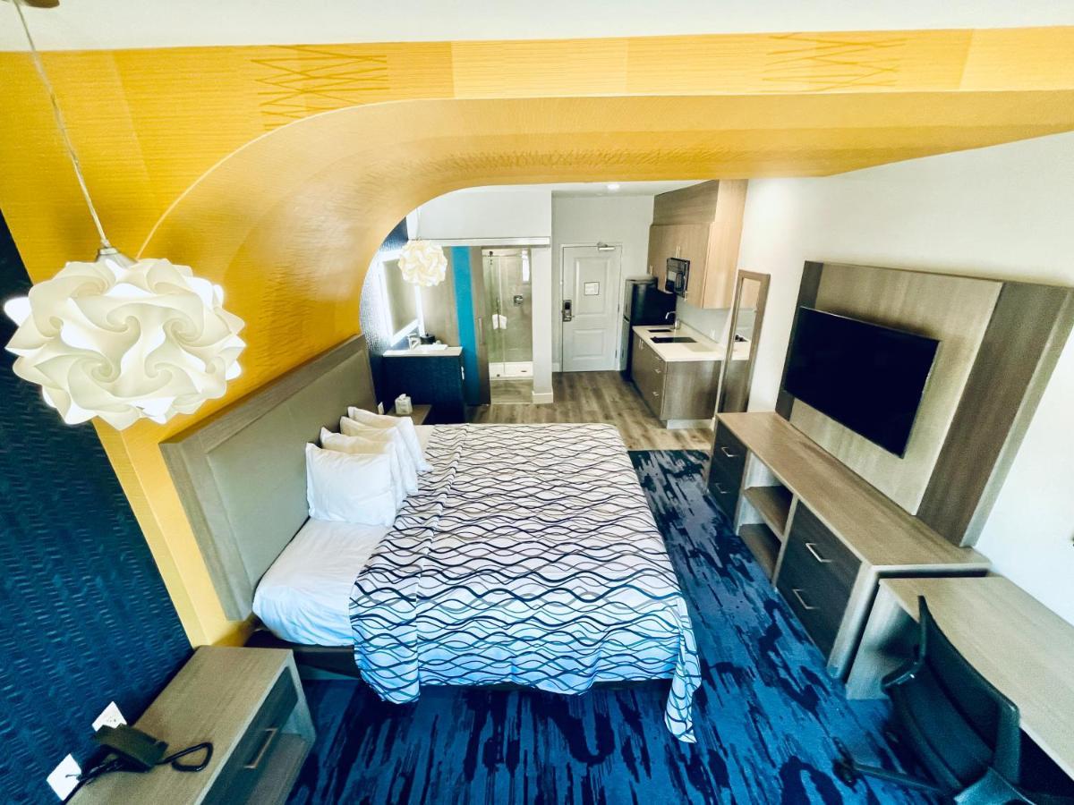Palace Inn Blue Houston East Beltway 8 Экстерьер фото