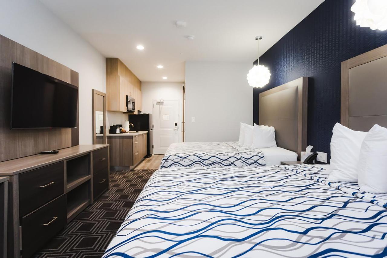 Palace Inn Blue Houston East Beltway 8 Экстерьер фото